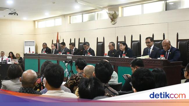 97 Pelaku Usaha Jadi Terlapor dalam Sidang Dugaan Kartel Pinjol
