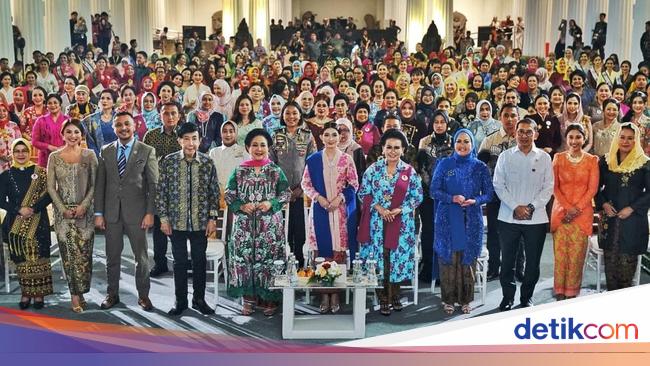 Fadli Zon: Kebaya Bukan Hanya Busana, tapi Sebuah Peradaban