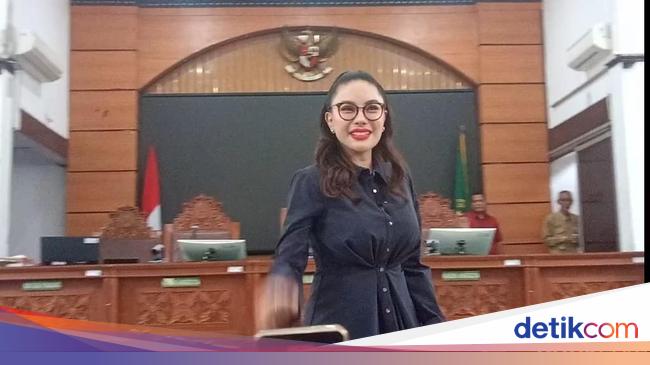 Jaksa Beberkan Hasil Kesehatan Nikita Mirzani Usai Dibawa ke RS