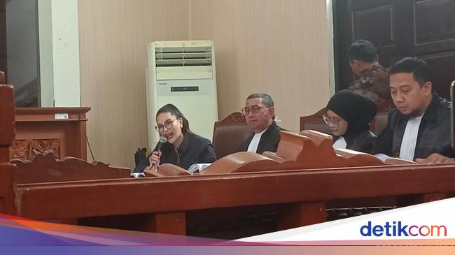 Rp 2 Miliar dari Reza Gladys, Nikita Mirzani Pakai Bayar Cicilan Rumah