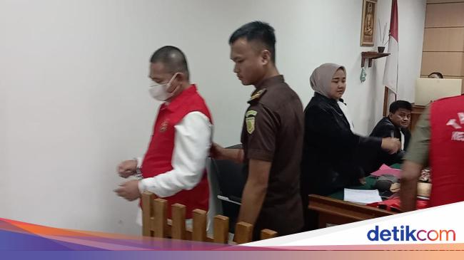 Gembong Pemilik Pabrik Pil PCC di Serang Divonis Mati