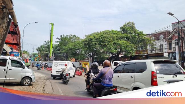 Warga Keluhkan Pembangunan Jembatan Pelawad 2: Proyek Mulu, Makin Tak Jelas