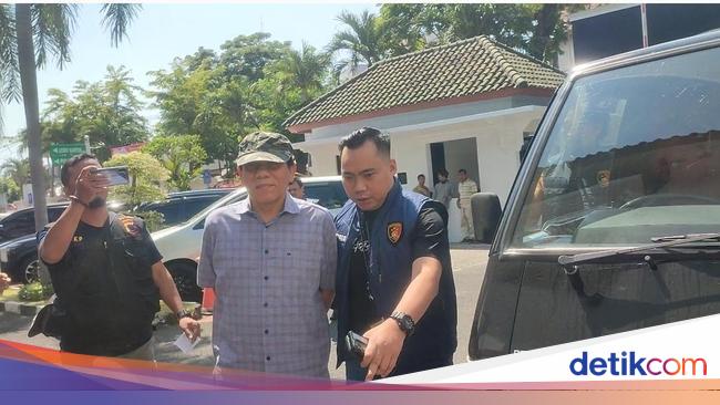 Momen Ketua Parpol di Jateng Tersangka Penyedia Striptis Dilimpahkan ke Jaksa