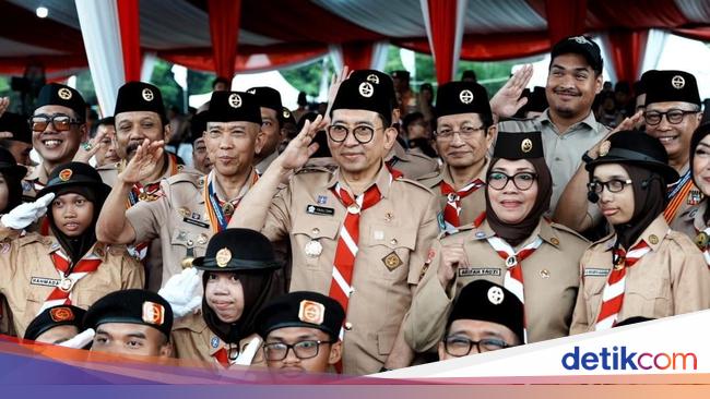 Fadli Zon Sebut Pramuka Lahirkan Karakter Jujur dan Bertanggung Jawab