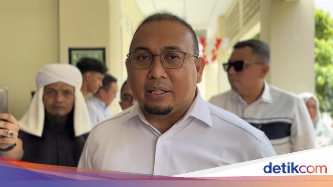 Andre Rosiade Resmikan Tower BTS Telkomsel di Nagari Katialo Solok