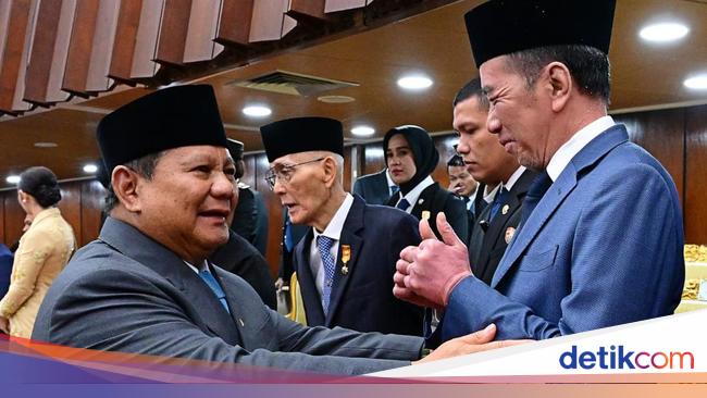 Dua Jempol Jokowi untuk Prabowo