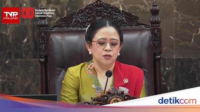 Puan Nyanyi 'Imagine' di Tengah Pidato, Anggota DPR Tepuk Tangan