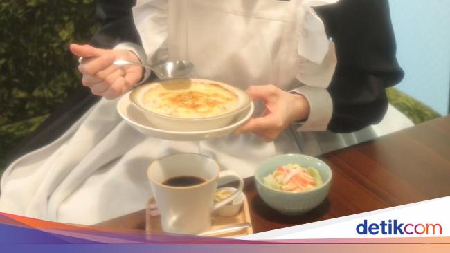 Unik Banget! Di Kafe Ini Pengunjung Bisa Tukar Peran Jadi Pelayan