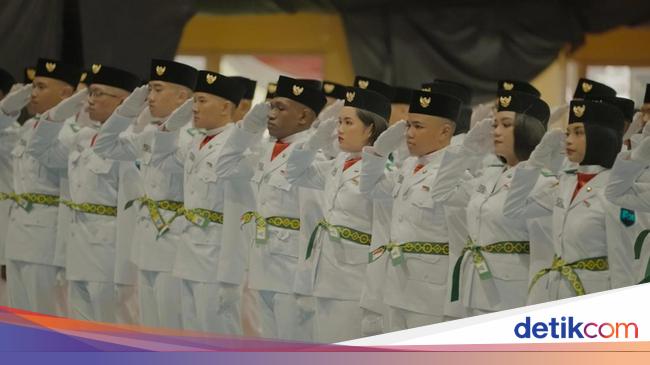 Bangga Jadi Paskibra, Siswa YPJ Tembagapura Kenang Perjuangan Latihan
