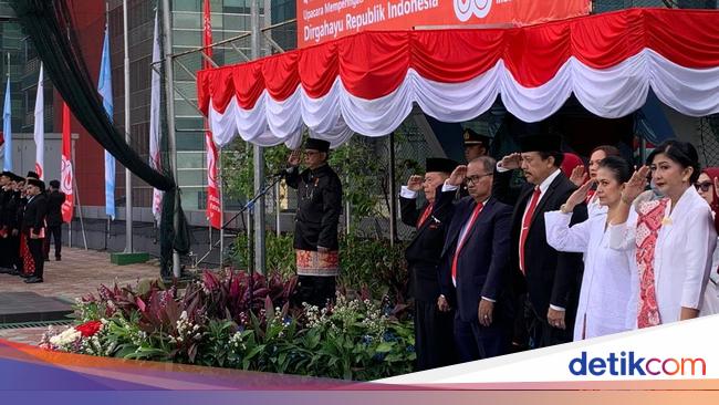 Jadi Pembina Upacara di Kemenkop, Budi Arie Bicara Kado Terindah HUT RI ke-80