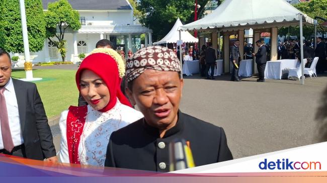 Bahlil Berbaju Adat Jawa Solo di HUT Ke-80 RI: Istri Orang Sana