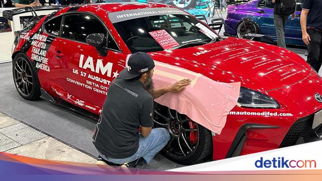 Cat Mobil Buatan Indonesia Mendunia, Mejeng di Ajang Modifikasi Malaysia
