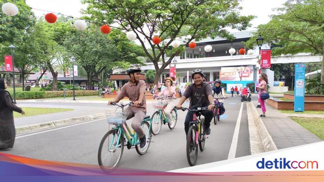 Cerita Cuti Bersama 18 Agustus: Ada yang Liburan, Ada yang Tetap Kerja