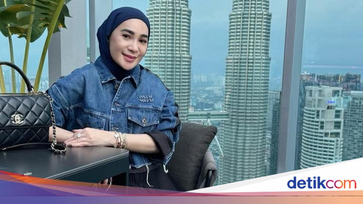 Erin Luruskan soal Tahan Ponsel hingga Suami ART Panik Gak Bisa Hubungi