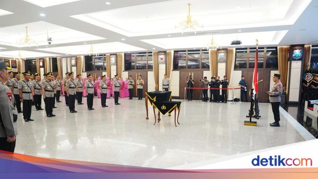 Daftar 14 Pati Polri Resmi Sandang Jabatan Baru: Irwasum-Kapolda Metro