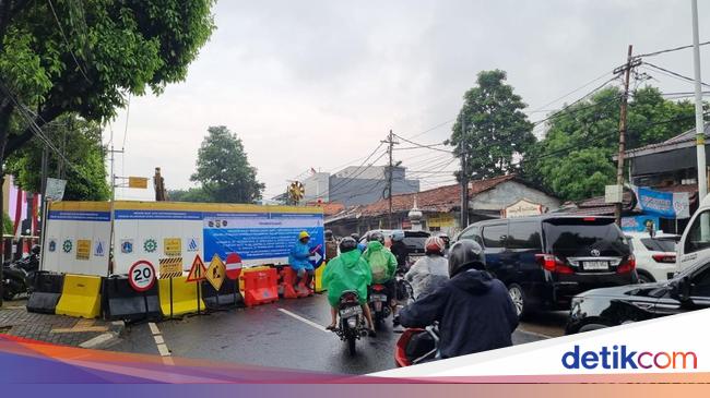 Warga Ciputat Kena Macet 2 Jam ke Lebak Bulus: Jakarta Fana, Galiannya Abadi
