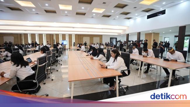 Pembekalan Guru &amp; Kepala Sekolah Rakyat, Mensos Ingatkan Asa Para Siswa