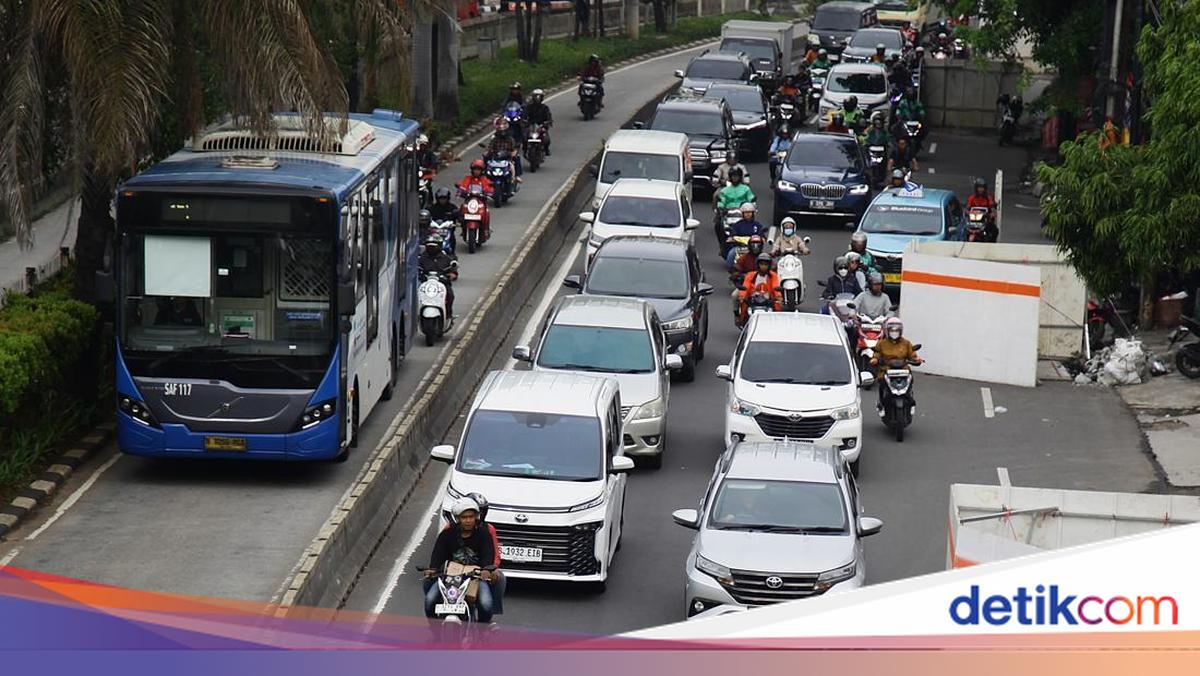 Ada Proyek Pompa Air, 1 Lajur Jalan Daan Mogot Jakbar Ditutup hingga Agustus