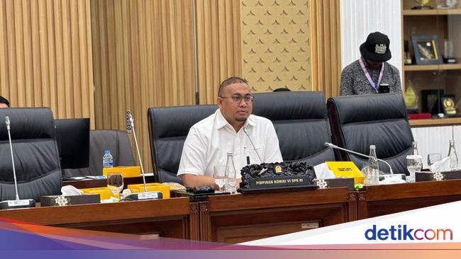 Andre Rosiade Apresiasi KAI Berbenah, tapi Beri Sejumlah Catatan