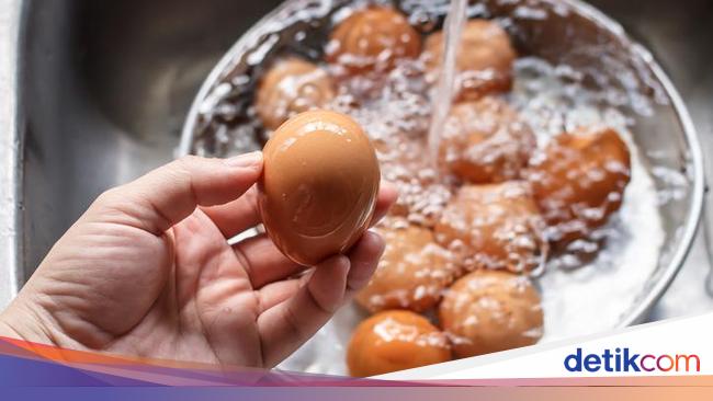 Apakah Telur Ayam Perlu Dicuci? Begini Idealnya Kata Pakar