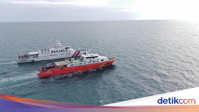 KM Osela Tenggelam Akibat Cuaca Buruk di Laut Babel, 6 ABK Hilang