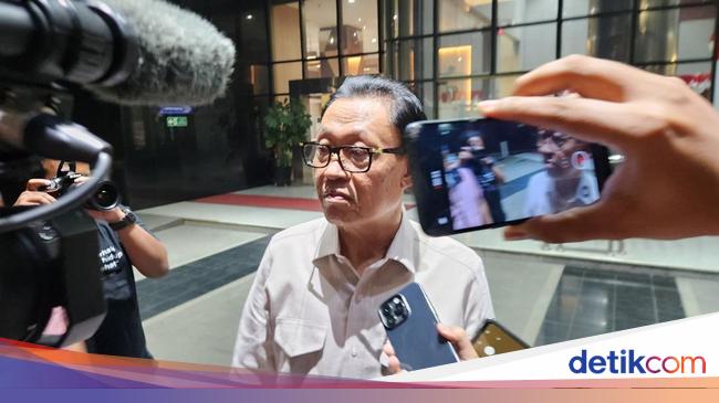 Diperiksa KPK 8 Jam, Eks Anggota BPK Ahmadi Supit: Nggak Banyak Pertanyaan