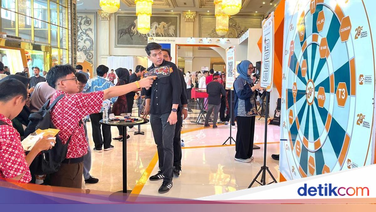 Booth Lps Keseruan Peserta Ikuti Game dengan Hadiah Menarik di LPS Financial Festival