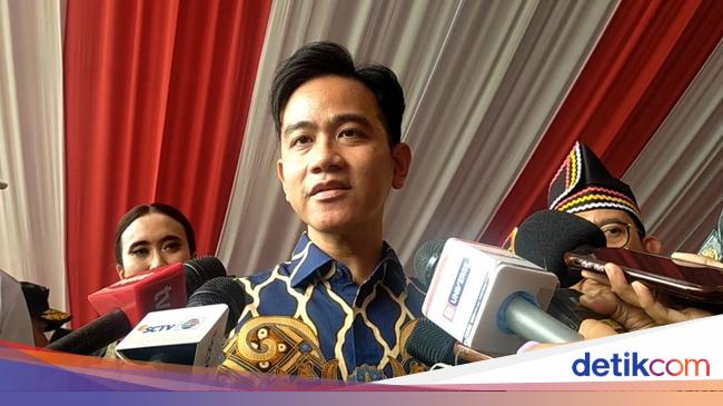 Respons Gibran Usai Saksikan Langsung Pacu Jalur di Riau
