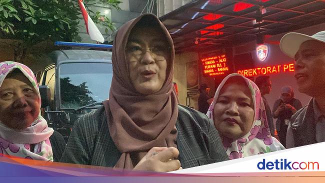 dr Tifa Dicecar 79 Pertanyaan soal Tudingan Ijazah Palsu Jokowi