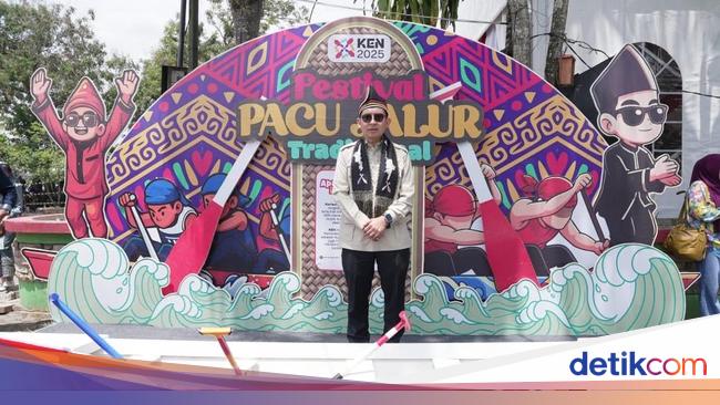 Menbud Ungkap Festival Pacu Jalur Wujud Promosi Budaya ke Tingkat Global