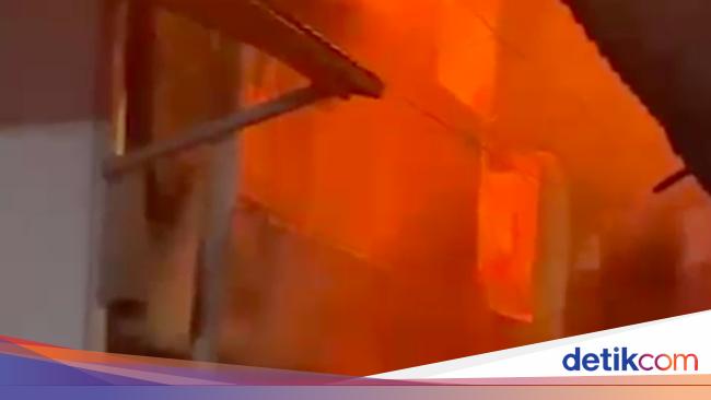 Kronologi Kebakaran 2 Rumah di Kalideres Tewaskan Remaja yang Sedang Tidur