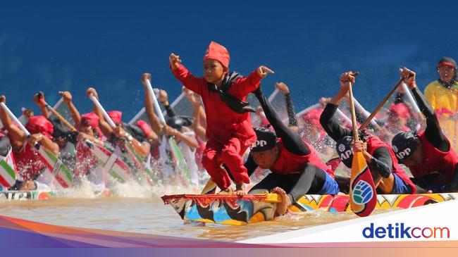 Dukung Festival Pacu Jalur, BookCabin Beri Diskon Tiket 15% ke Pekanbaru