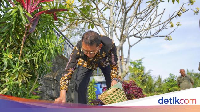 Menbud Fadli Zon Puji Warisan Intelektual Buya Syafii Ma'arif