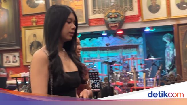 Serunya Ultah Sweet 17 Aira Putri AHY di Rumah Ahmad Dhani