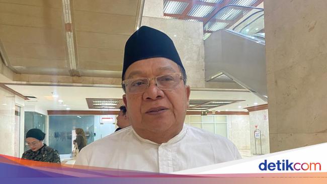 Komisi VIII DPR Ungkap Kuota Petugas Diperjualbelikan: Tak Kerja, Numpang Haji
