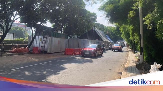 Warga Nilai Alih Fungsi Trotoar TB Simatupang Tak Efektif: Bisa Tambah Macet