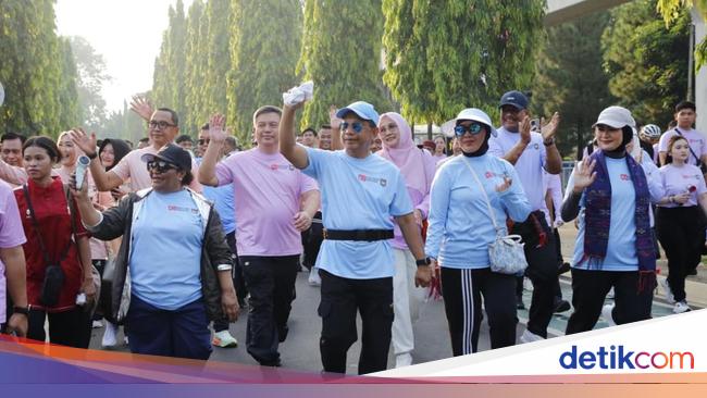 Rayakan Puncak HUT Ke-80, Kemendagri Gelar Jalan Sehat dan Bazar di TMII