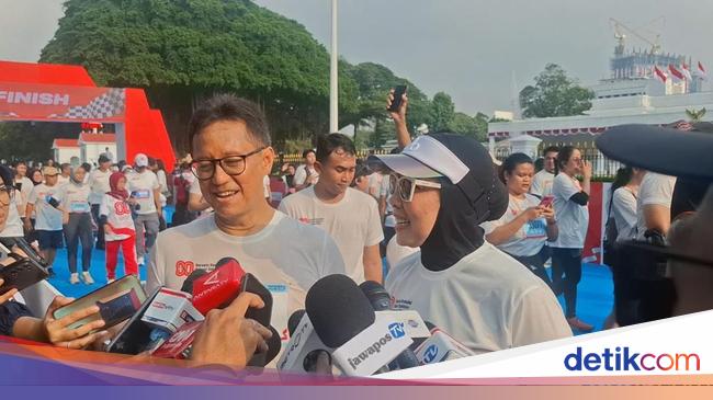 Menkes: Lari Olahraga Paling Murah, Minimal 30 Menit Setiap Hari