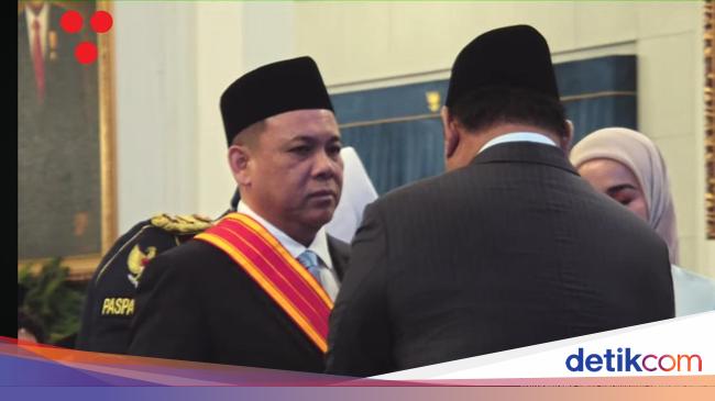Haji Isam Dapat Gelar Bintang Mahaputera Utama dari Prabowo