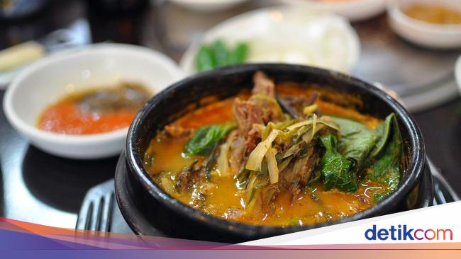 Korea Selatan Punya 7 Makanan Nyeleneh, Sup Anjing hingga Cacing Sendok
