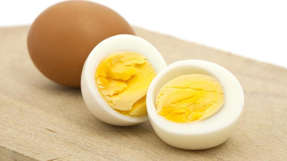 Makan Kuning Telur Bikin Kolesterol Tinggi? Ini Penjelasannya