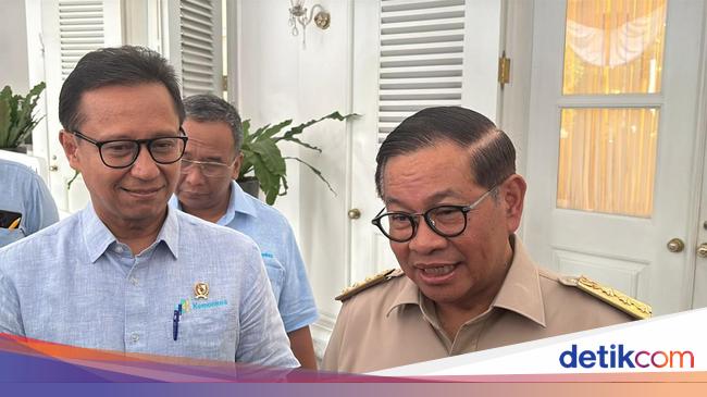 Temui Pramono, Menkes Minta DKI Dukung Layanan Kapal Kesehatan di Pulau Seribu