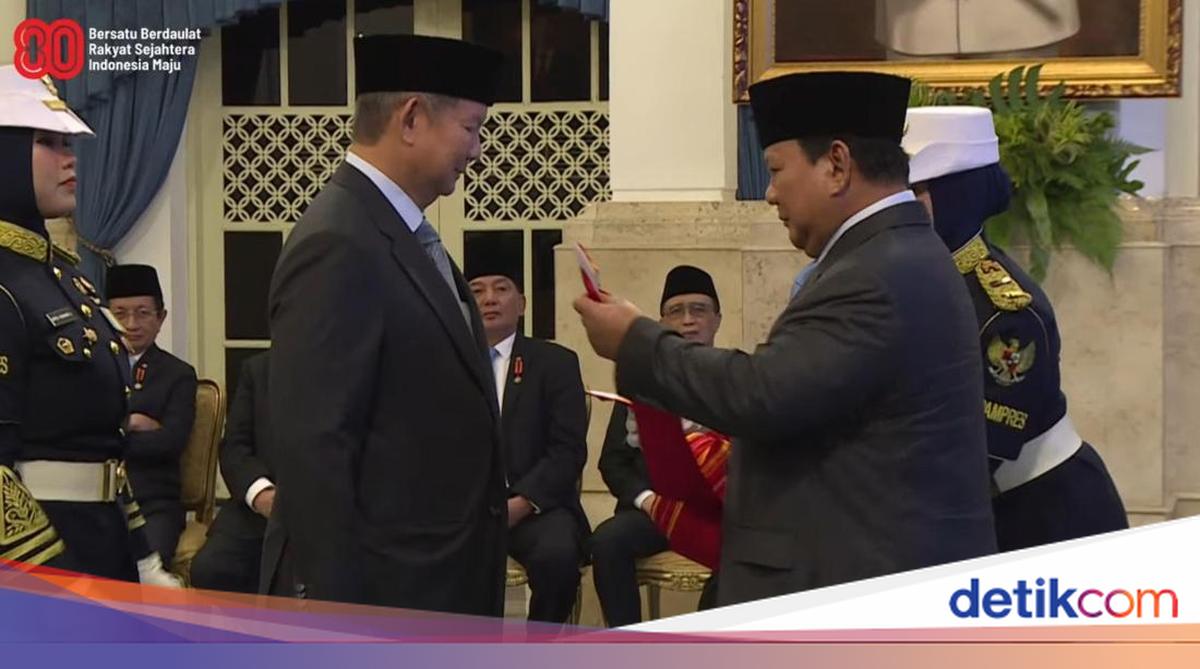 Hashim Djojohadikusumo Dapat Bintang Mahaputera dari Prabowo