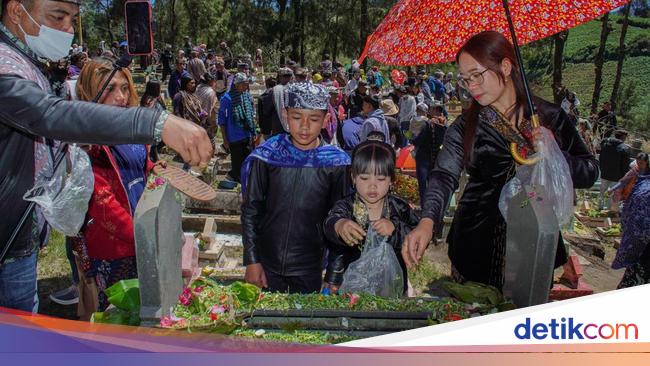 Yadnya Karo, Warisan Budaya Suku Tengger untuk Hormati Leluhur