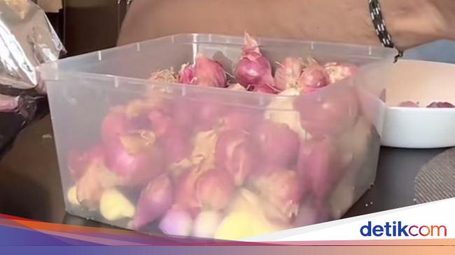 Kocak! Komentar Arya Khan usai Cicip Pisgor dan Donat Pinkan Mambo