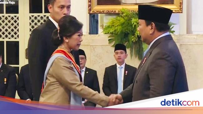 Menkomdigi Meutya Dapat Bintang Mahaputera Utama dari Prabowo