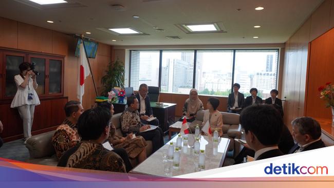 Menteri P2MI Usul ke Wamen Yoko Dukung Sekolah Vokasi Kurikulum Jepang