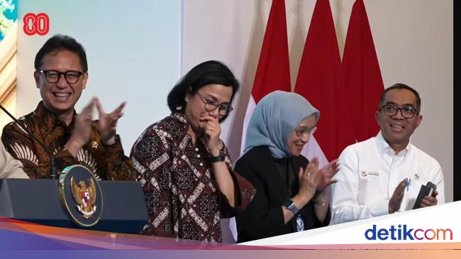 Prabowo Ucapkan Selamat Ulang Tahun ke-36, Sri Mulyani Tersipu Malu