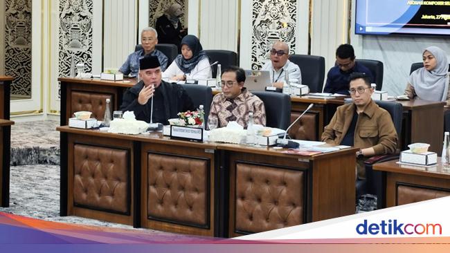 Ahmad Dhani Hampir Diusir gegara Interupsi Ariel-Judika Rapat di DPR