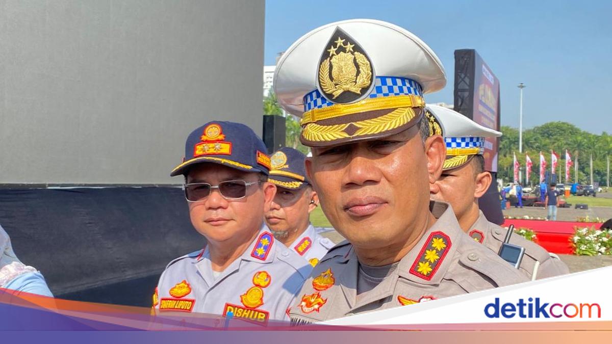 Polisi Awasi Jukir Liar Saat CFN Jalan Sudirman-Thamrin, Catat Parkir Resminya